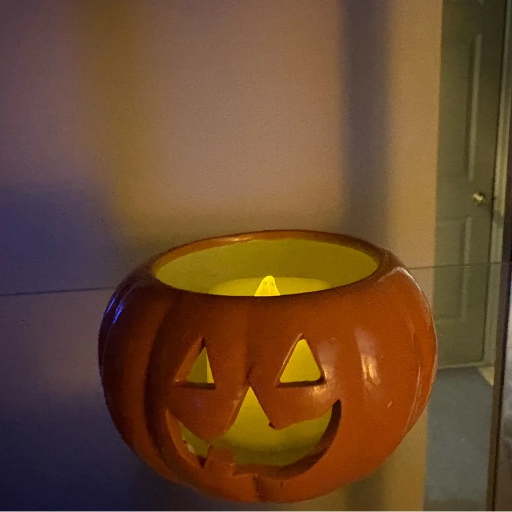 Halloween Fall Aged Pumpkin Ceramic Tea Light/Votive Candle Holder Rustic Charm